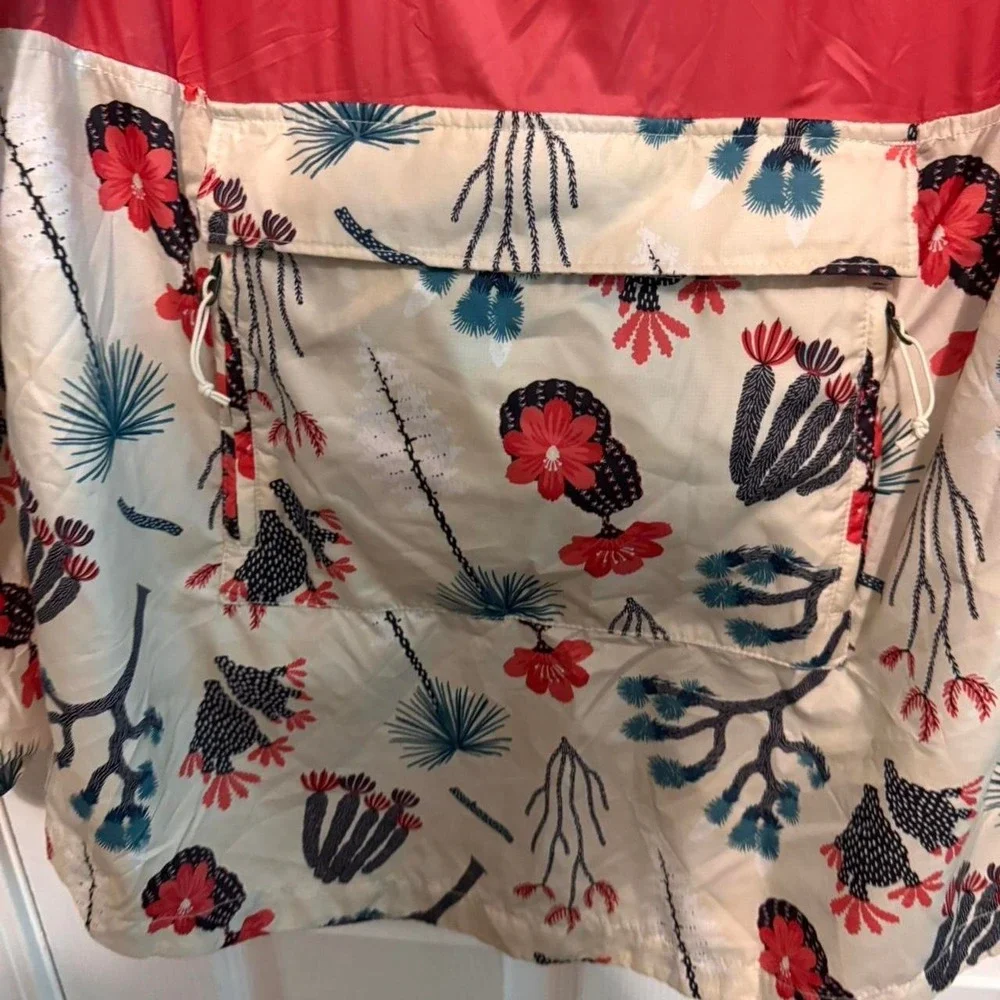 The North Face multicoloured windbreaker jacket Size S